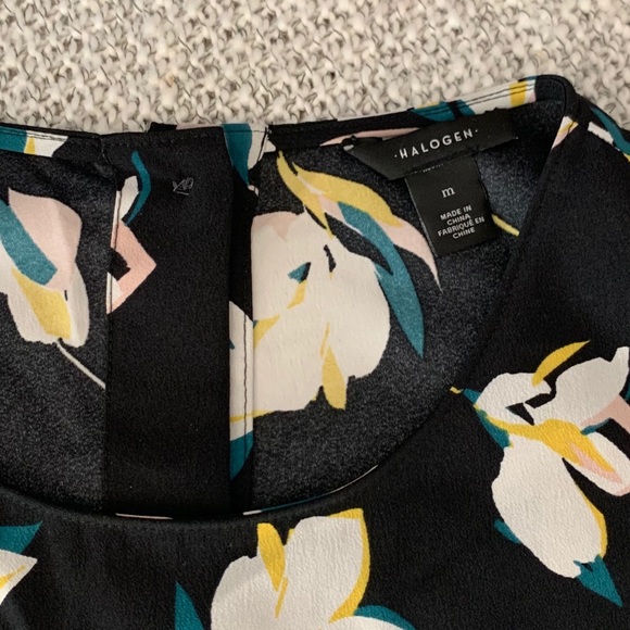 Halogen Drop Waist Button Backed Floral Dress - Picture 5 of 8